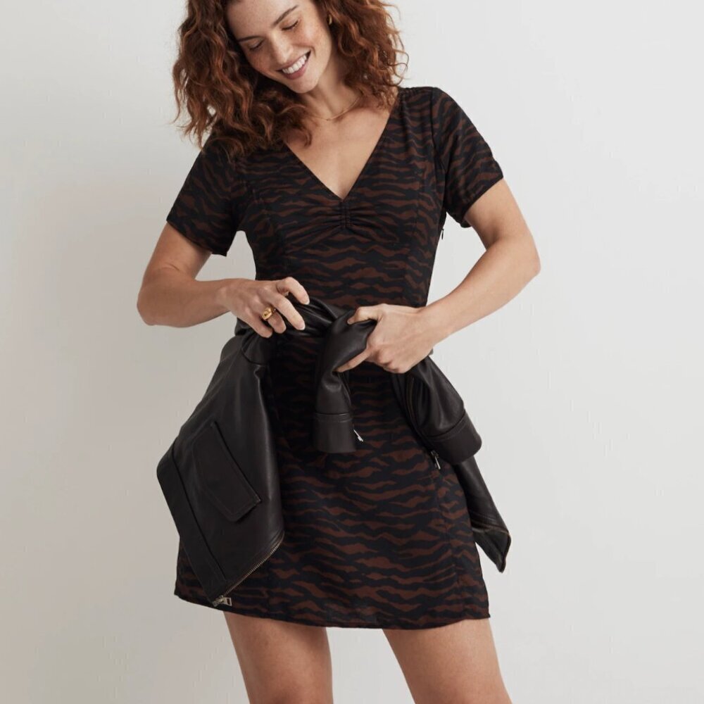 Madewell VNeck Mini Dress in Abstract Animal Brown/Black Size 14 NWT Style NO114